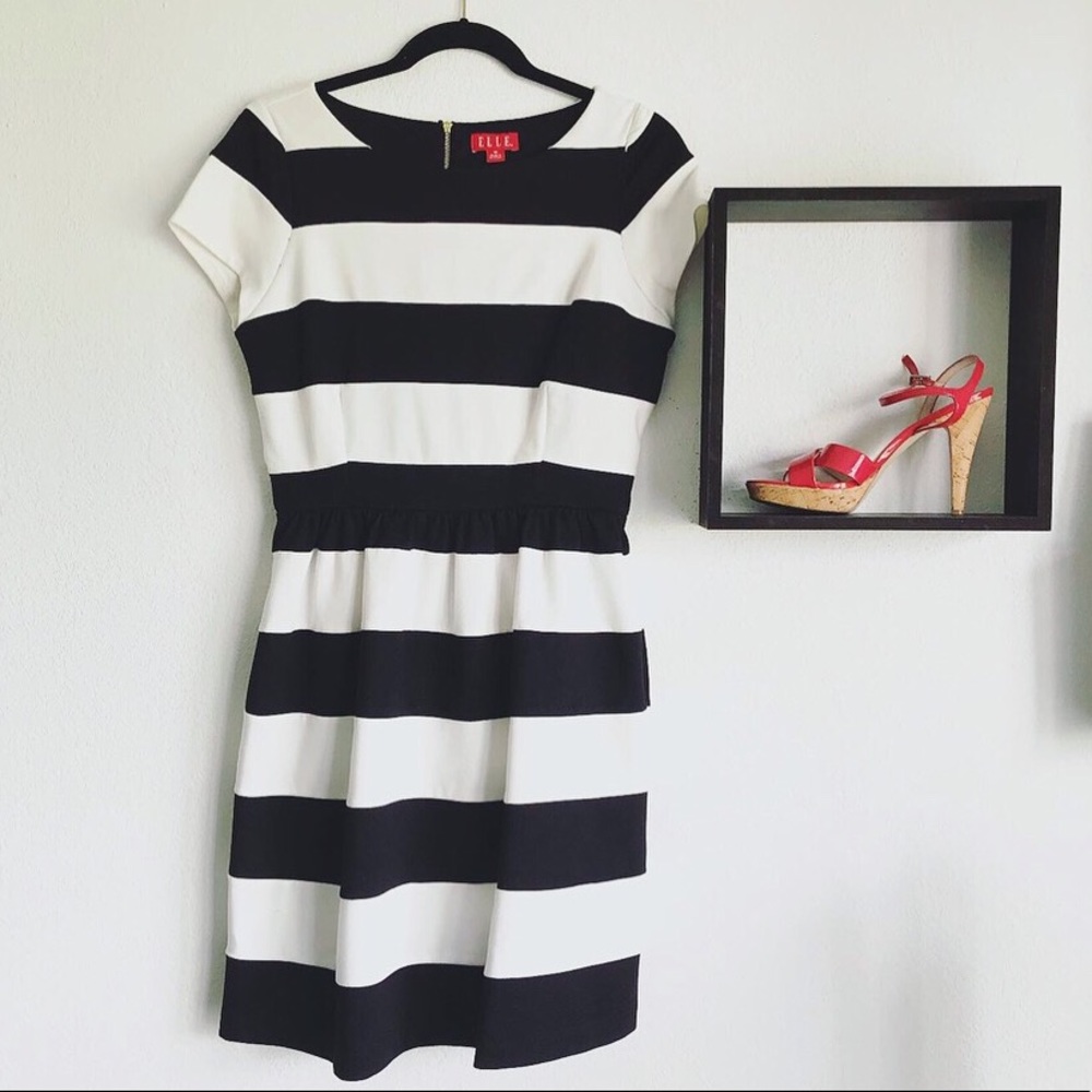 Black and White Elle Dress, Size 10